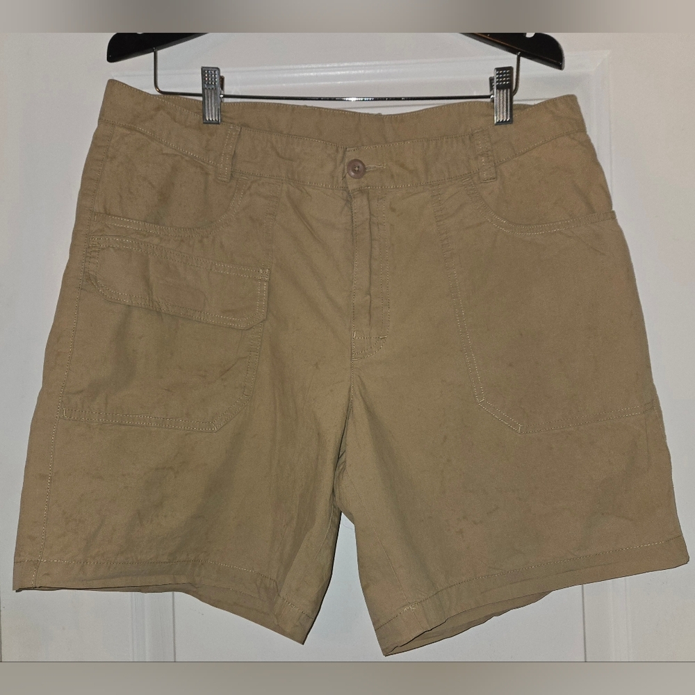 Columbia Men's Kahaki Tan Cargo Hiking Shorts, Size 36W 8L
